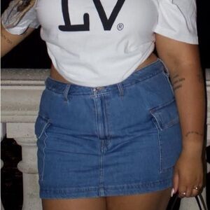 Levi’s ‘94 cargo skirt